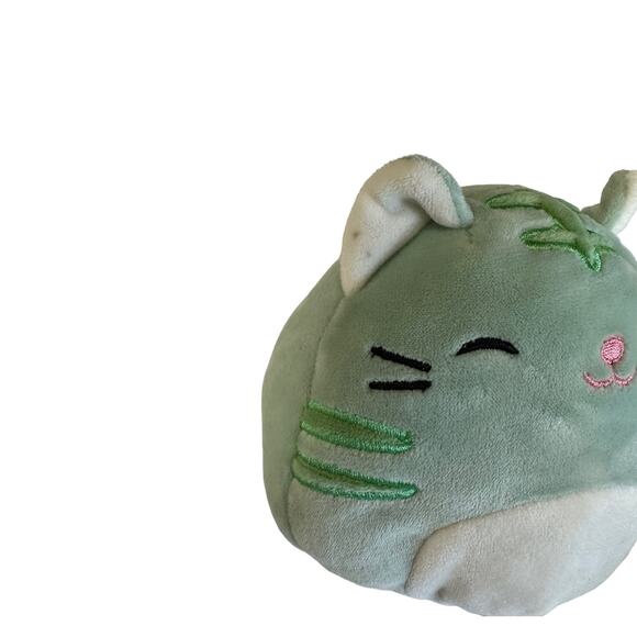 Squishmallow Flip a Mallow Chase/Lindsay Plush Reversible - Picture 2 of 7